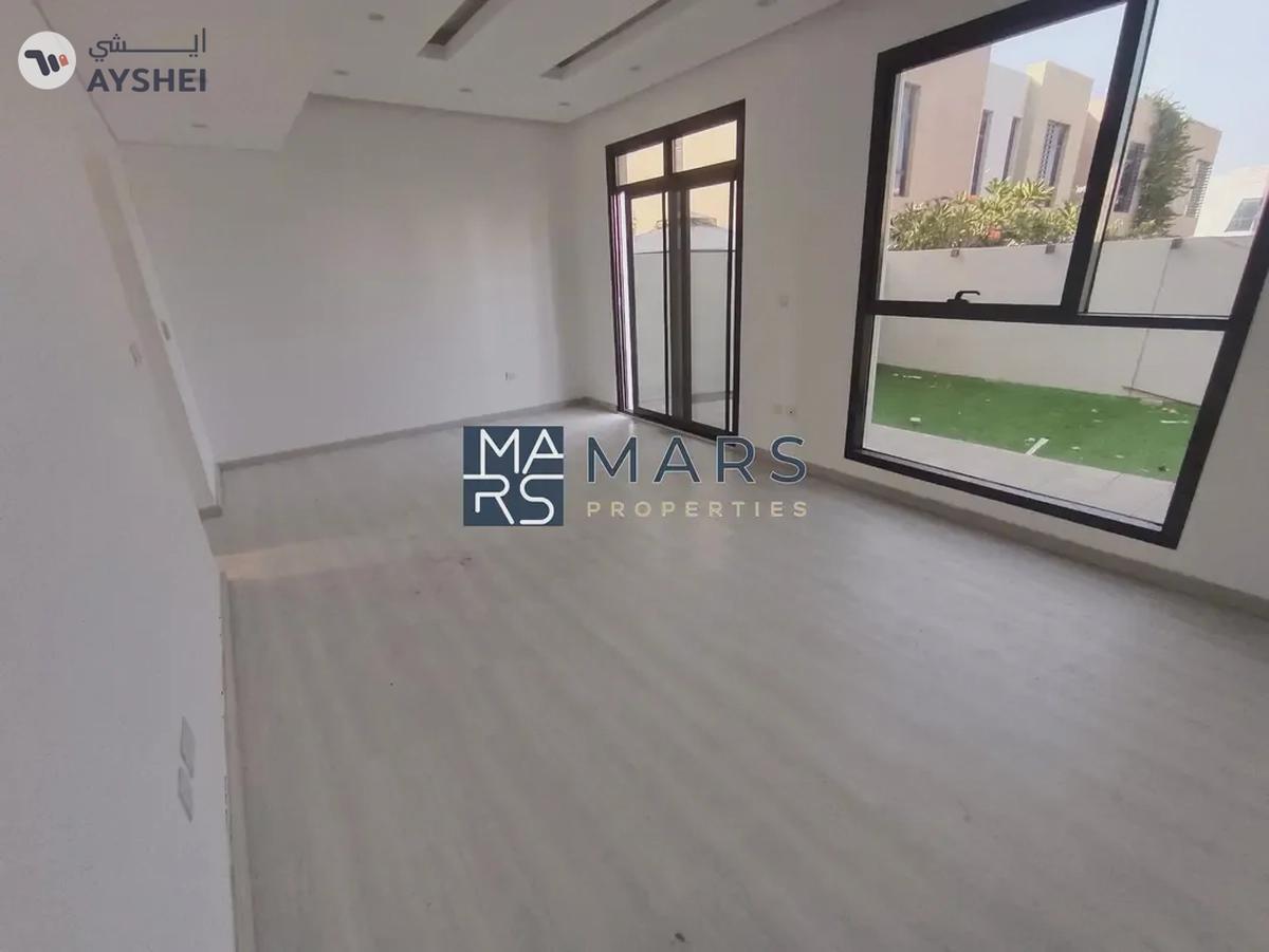 Luxurious brand 2 bedroom villa available in nasma residence for rent just 80k-0-0