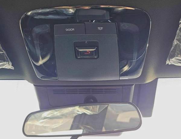 Toyota Camry S SPORT / 2.0L V4 PETROL / PWR SEATS WITH HEADUP DISPLAY / PANORAMIC ROOF (CODE # CMPCS)