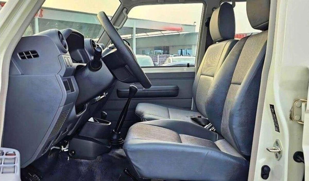 Toyota Land Cruiser 70 Land cruiser lc76 4.2L diesel V6 MY2025 FOR EXPORT ONLY-12-12