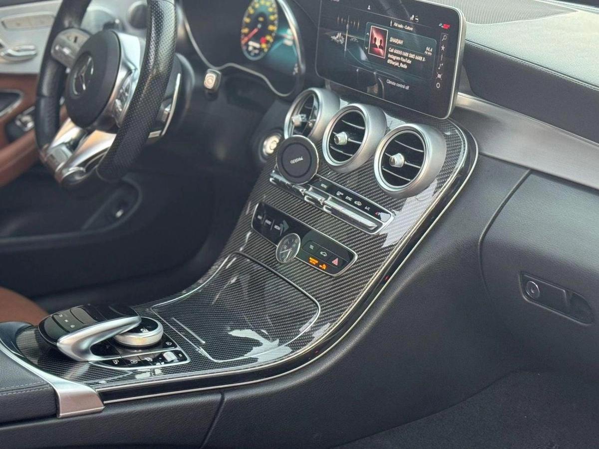 Mercedes-Benz C 43 AMG Std 3.0L-9-9