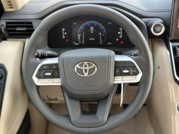 Toyota Land Cruiser GXR 3.5L