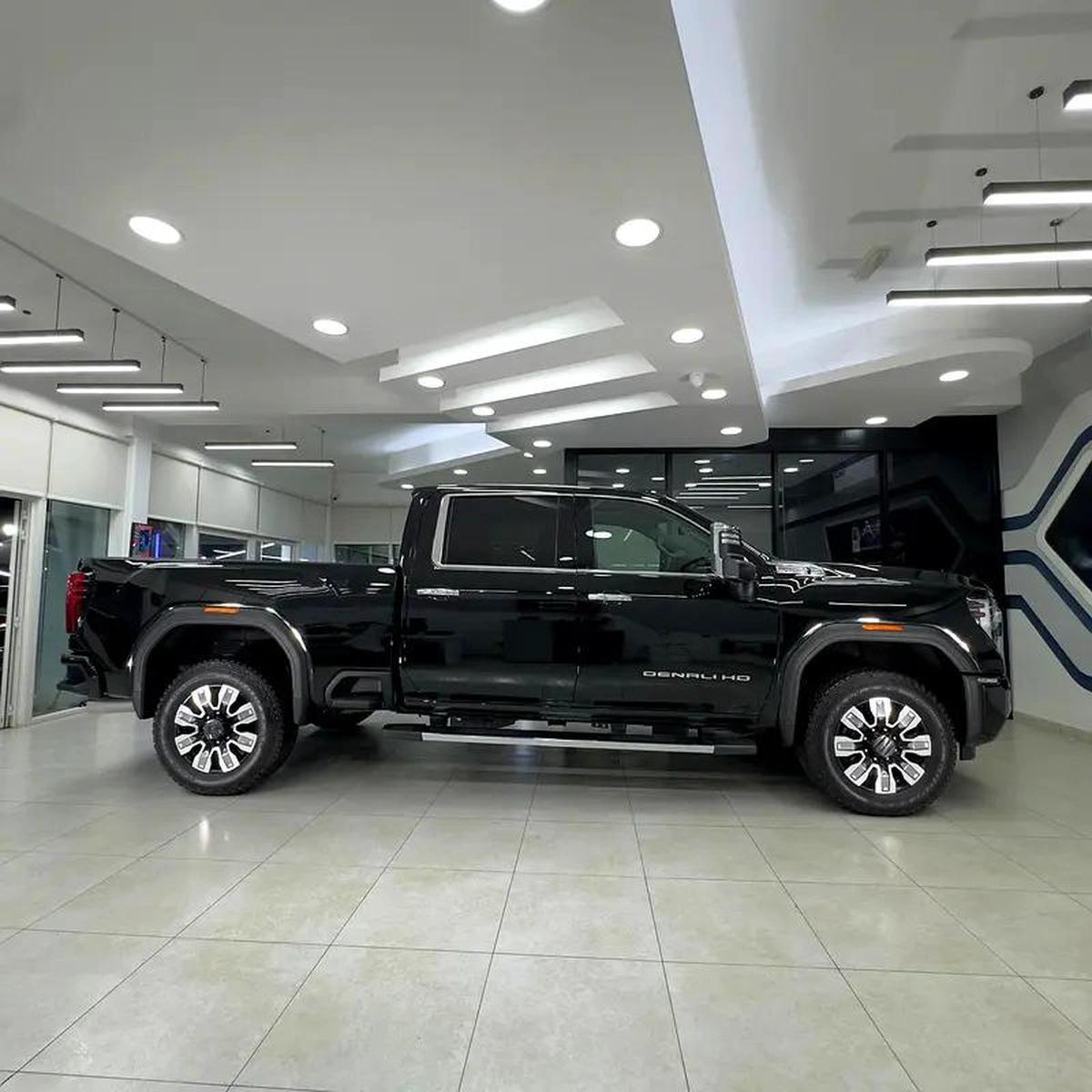 2025 GMC Sierra Denali 2500 HD Diesel-15-15