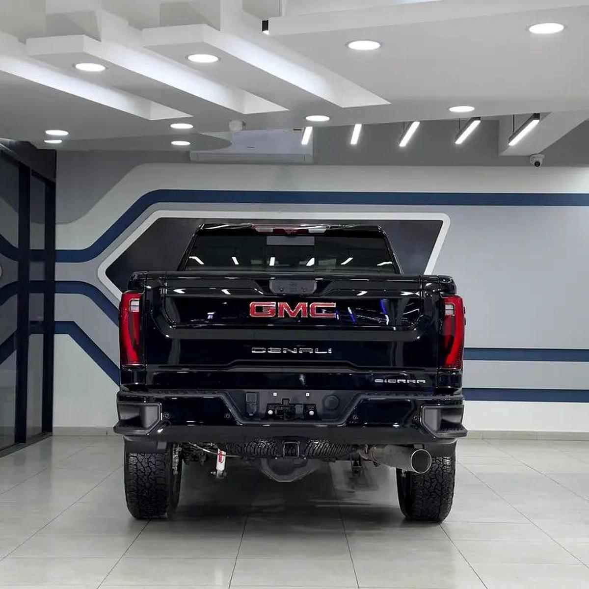 2025 GMC Sierra Denali 2500 HD Diesel-5-5