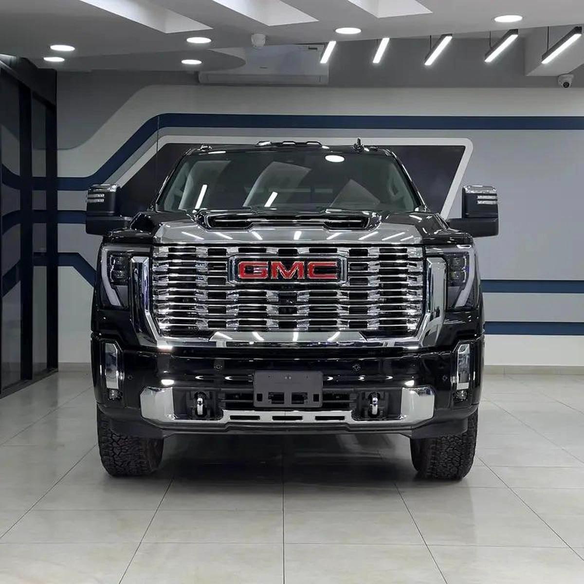 2025 GMC Sierra Denali 2500 HD Diesel-8-8