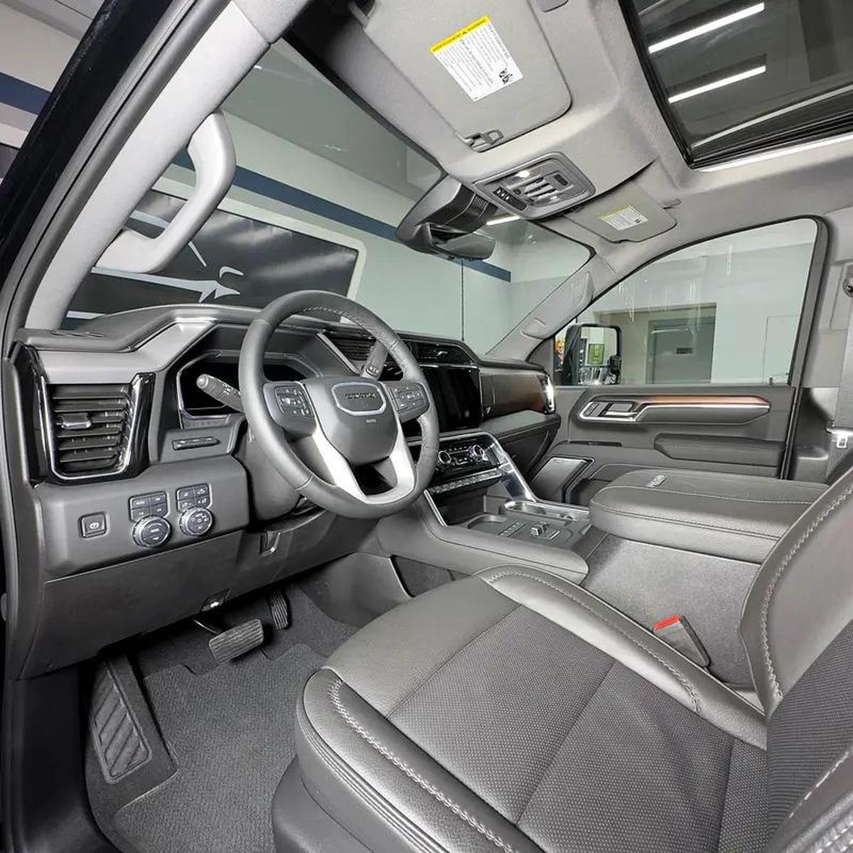 2025 GMC Sierra Denali 2500 HD Diesel-4-4