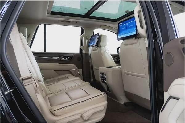 4,106 AED / 60 months | 0% DP | 2023 GMC Yukon Denali