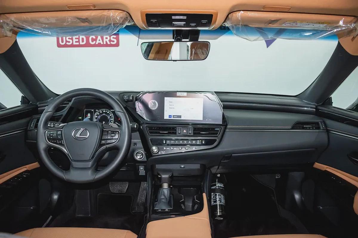 LEXUS WARRANTY UNTIL 2028 / 100,000KMS | GCC | 2.5L HYBRIB | 2400 PM-6-6