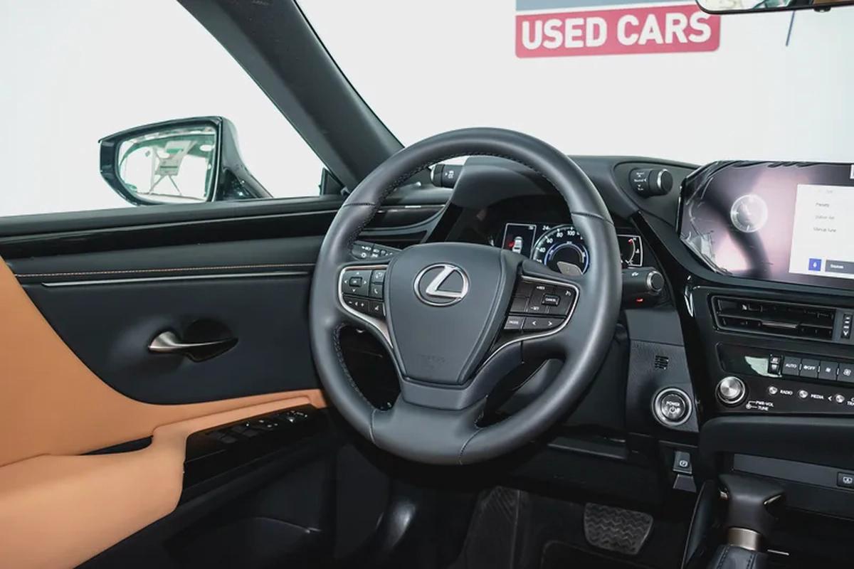 LEXUS WARRANTY UNTIL 2028 / 100,000KMS | GCC | 2.5L HYBRIB | 2400 PM-7-7