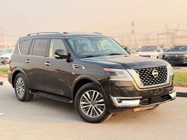 Nissan Armada SL Full option sunroof, leather seats original 2021