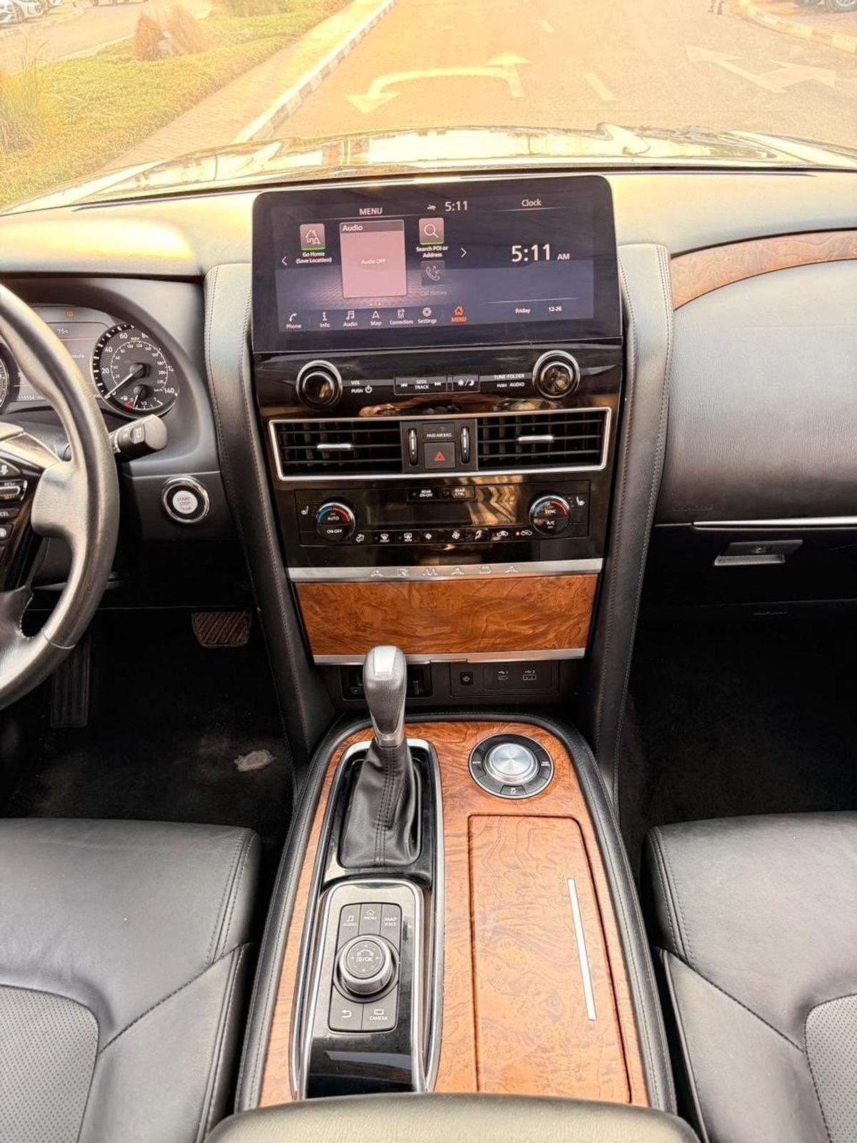 Nissan Armada SL Full option sunroof, leather seats original 2021-6-6