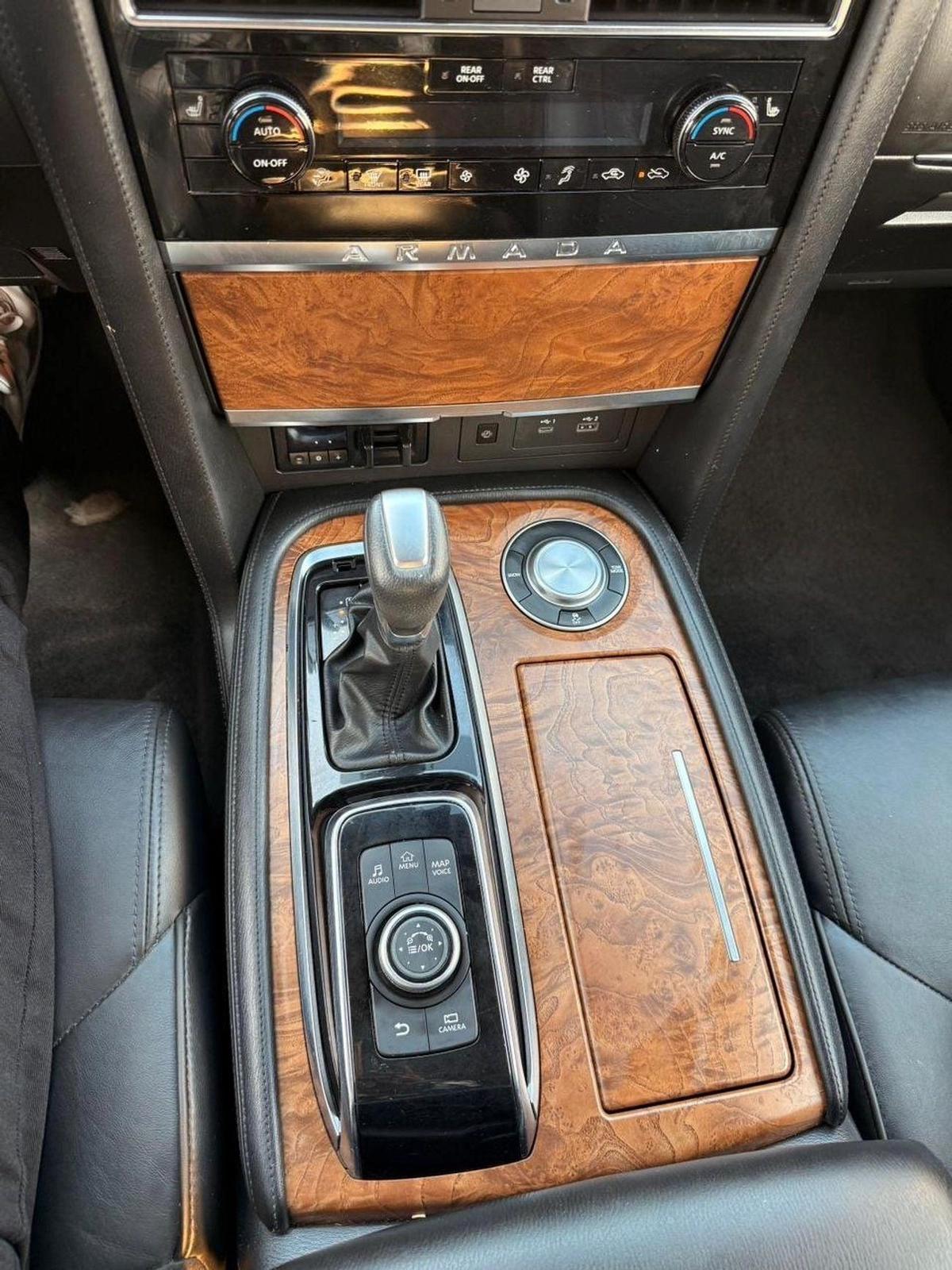 Nissan Armada SL Full option sunroof, leather seats original 2021-9-9