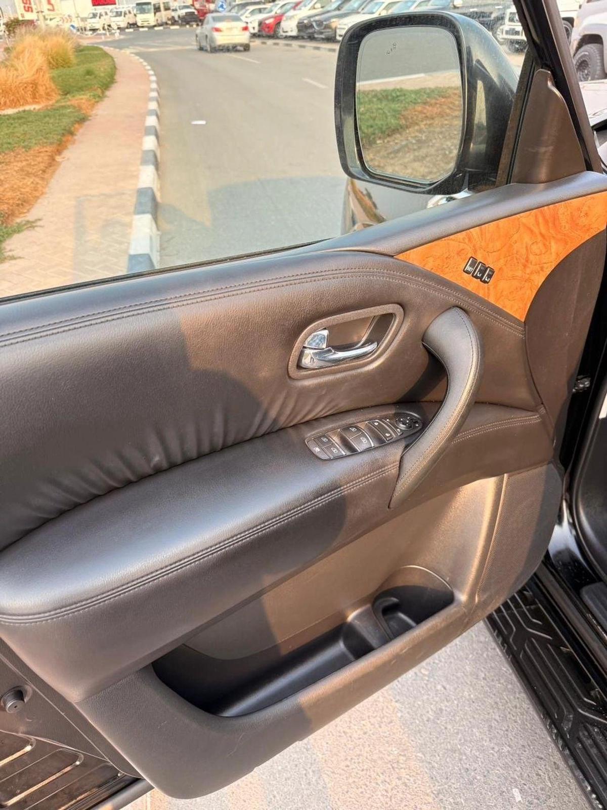 Nissan Armada SL Full option sunroof, leather seats original 2021-20-20