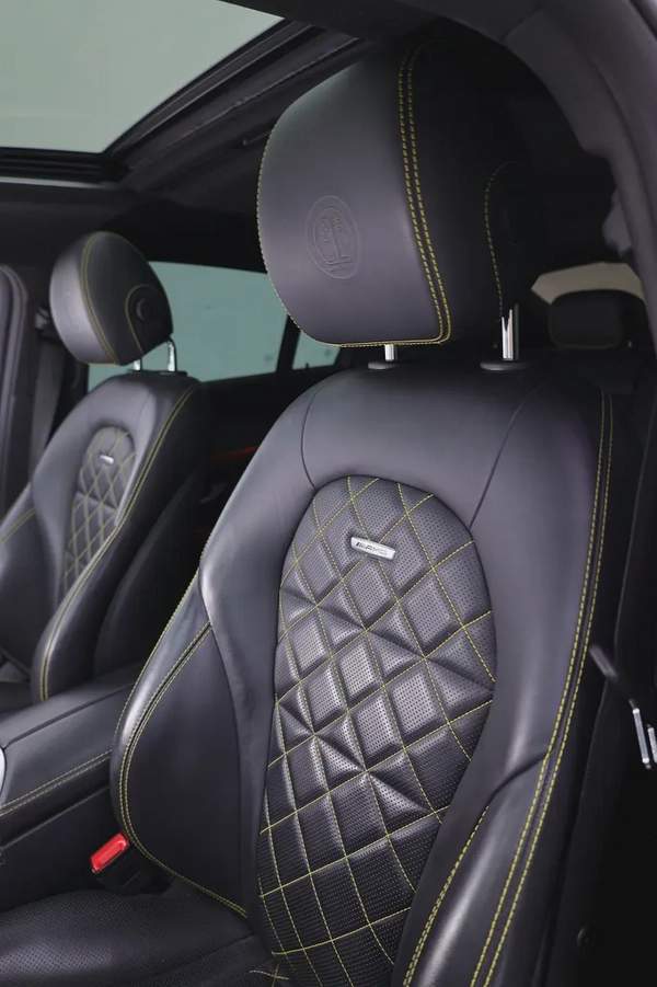 GLC 63 S - EDITION 1 - GCC - clean title - FULL CARBON PACKAGE - FULLY LOADED + warranty