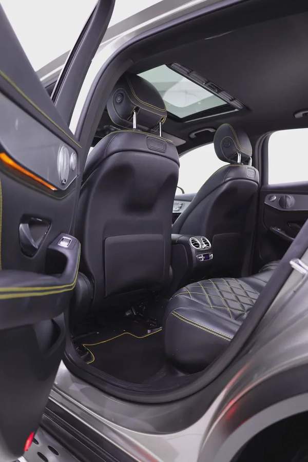 GLC 63 S - EDITION 1 - GCC - clean title - FULL CARBON PACKAGE - FULLY LOADED + warranty