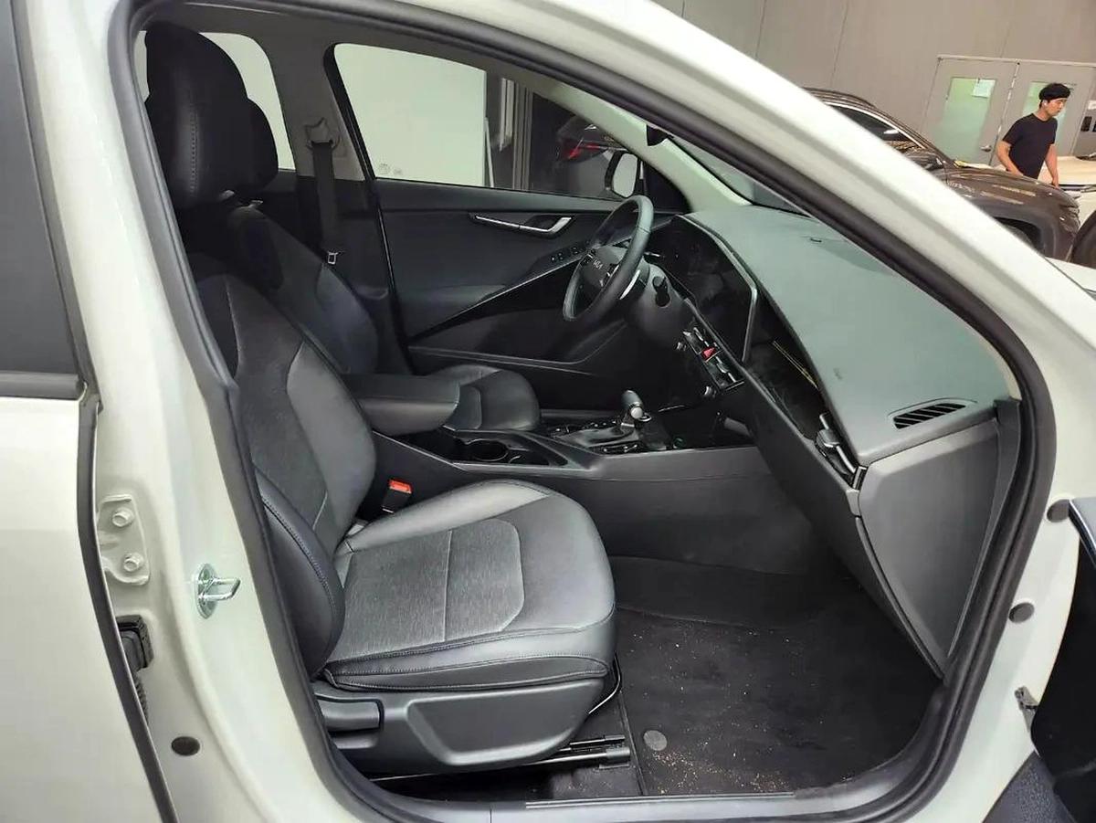 Kia Niro 2022 - Korean Specs-2-2