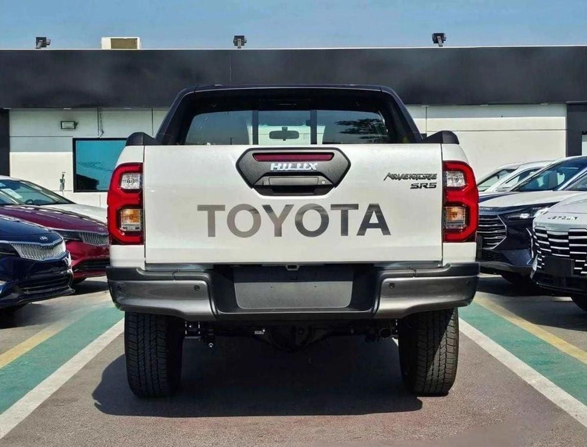 Toyota Hilux Toyota Hilux DC Adventure 4.0L Petrol 2026-5-5