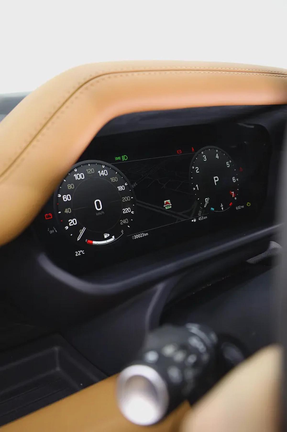 Defender 110 P525 - GCC - V8 EDITION FULLY LOADED + WARRANTY + FULL PPF-19-19