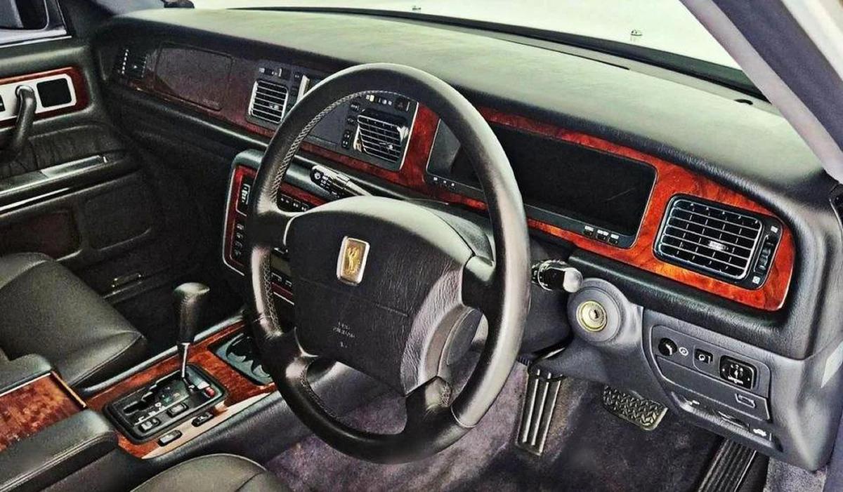 Toyota Century 5.0L-12CYL - FULL OPTION EXCELLENT CONDITION JAPANESE SPECIFICATION -7-7