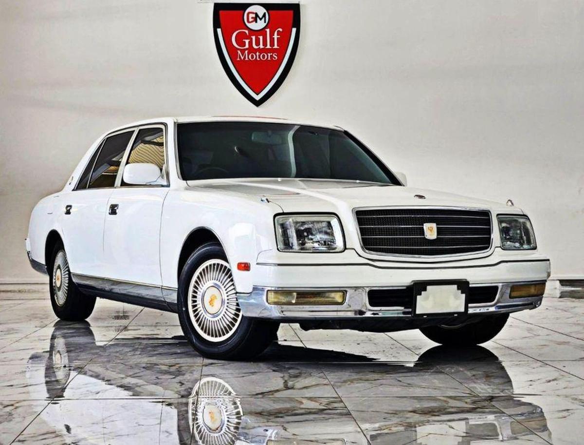 Toyota Century 5.0L-12CYL - FULL OPTION EXCELLENT CONDITION JAPANESE SPECIFICATION -0-0