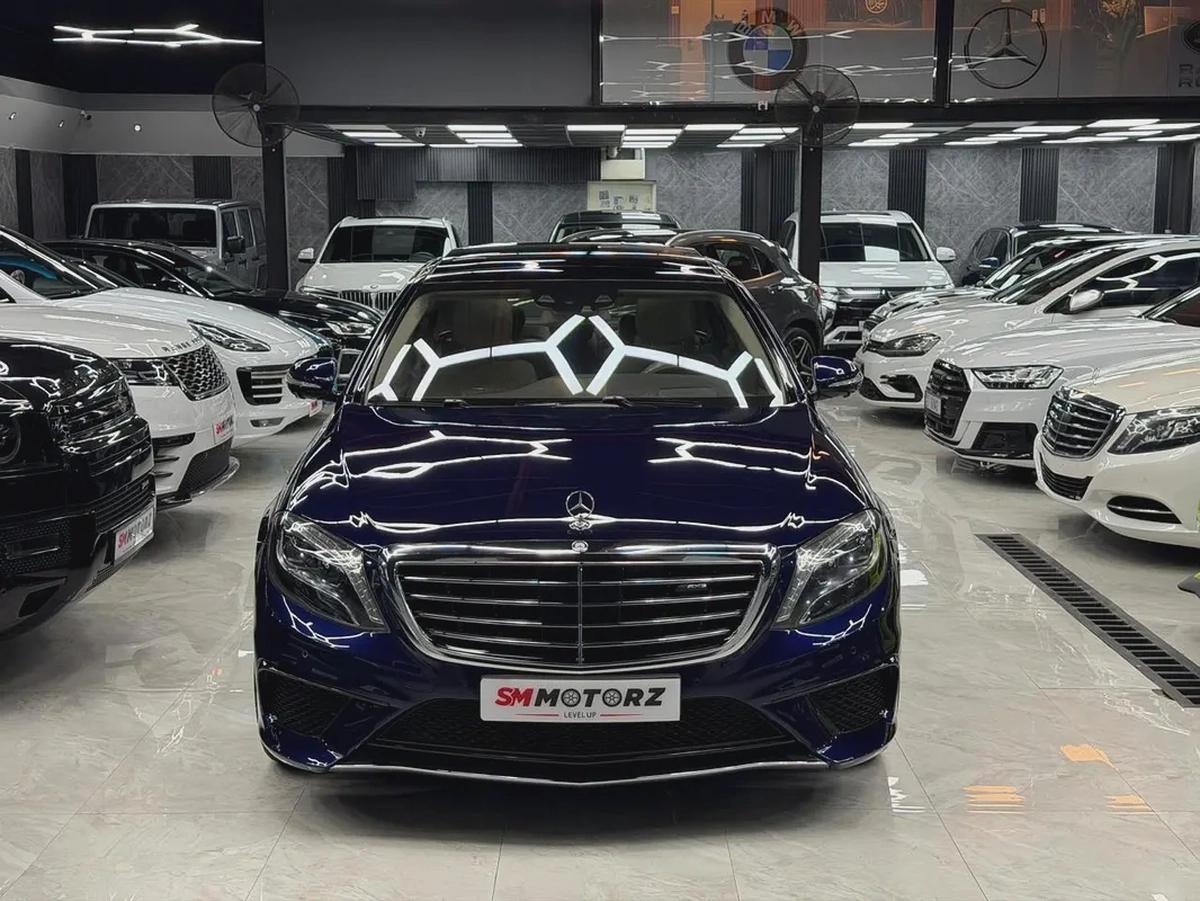 Mercedes Benz S 63 AMG 4matic | 5 Button | Agency Service History | GCC Specs-2-2