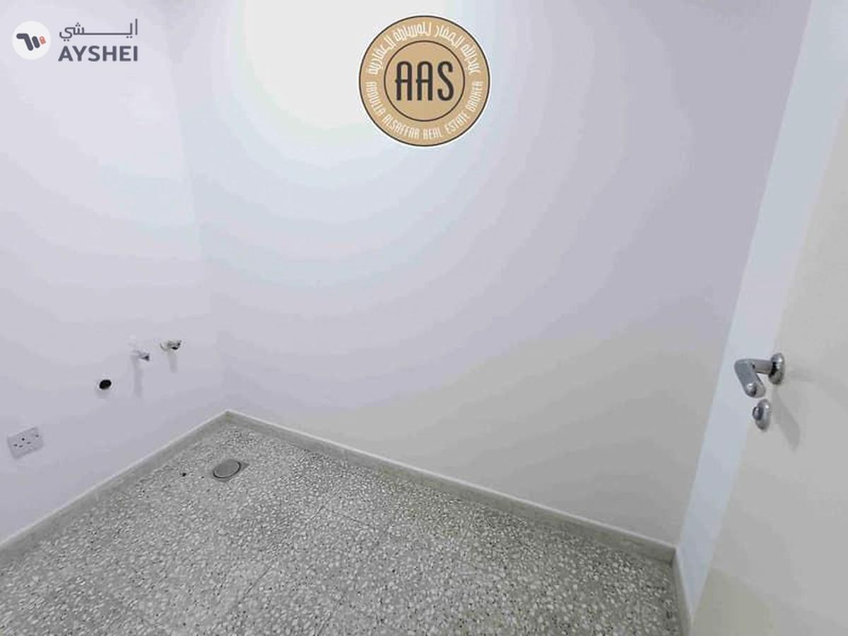 Luxurious and spacious 2BHK apartment with maid room,near to Metro station-10-10