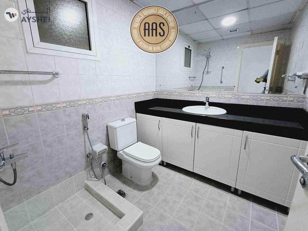 Luxurious and spacious 2BHK apartment with maid room,near to Metro station-14-14