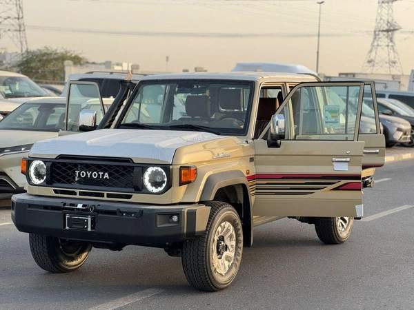 Toyota Land Cruiser Pick Up Std 4.0L Double Cab Utility 4WD