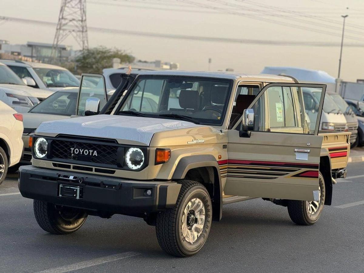 Toyota Land Cruiser Pick Up Std 4.0L Double Cab Utility 4WD-10-10