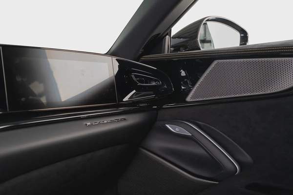 Ferrari Purosangue-Naturally Aspirated V12-Full Carbon Fiber Package-BURMESTER High End Audio