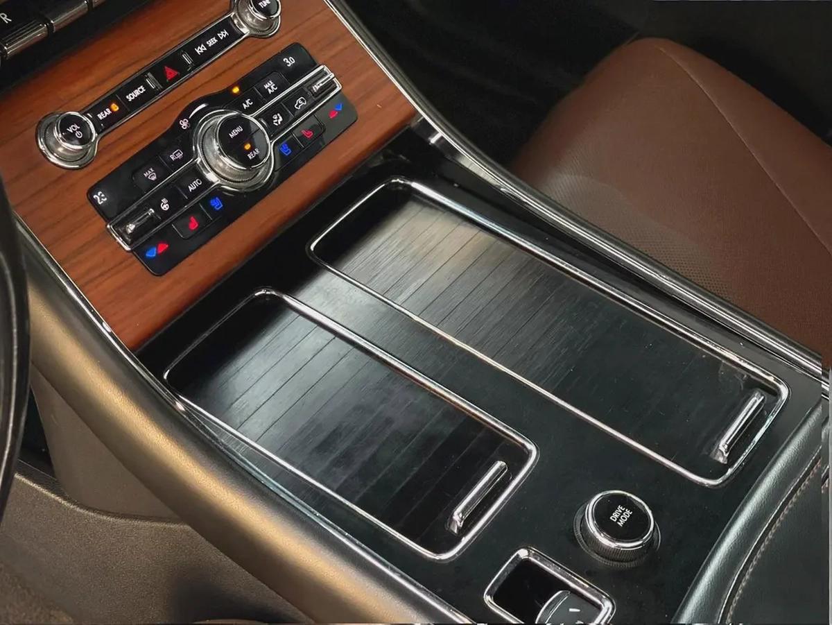 AED 1139 P.M | Lincoln Aviator Luxury 2020 - American Specs - GCC Resale | vip 6seats-9-9