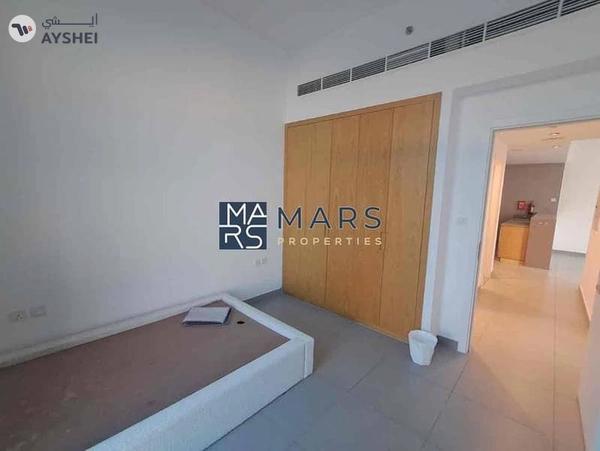 Top Floor | Pool View | Unfurnished