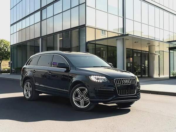 2015 Audi Q7 3.0 TFSI Quattro Tiptronic - GCC Specs