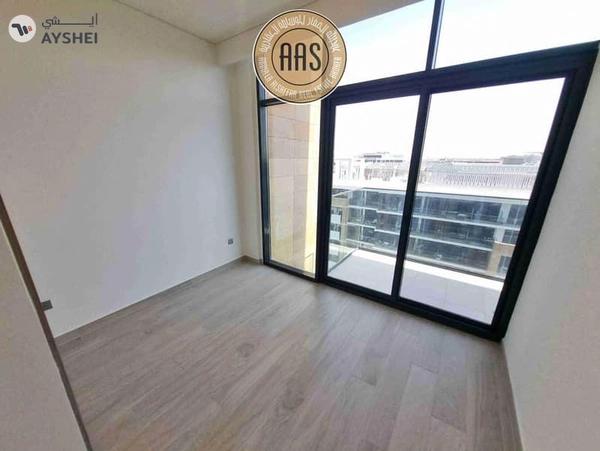 Spacious Layout • Chiller Free • High Floor • Pool View