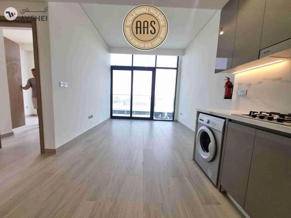 Spacious Layout • Chiller Free • High Floor • Pool View