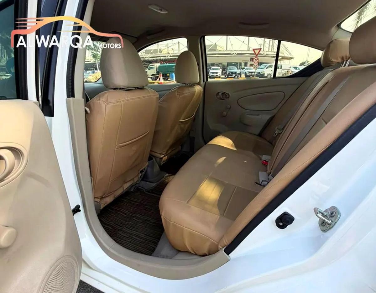 Nissan Sunny SV-15-15