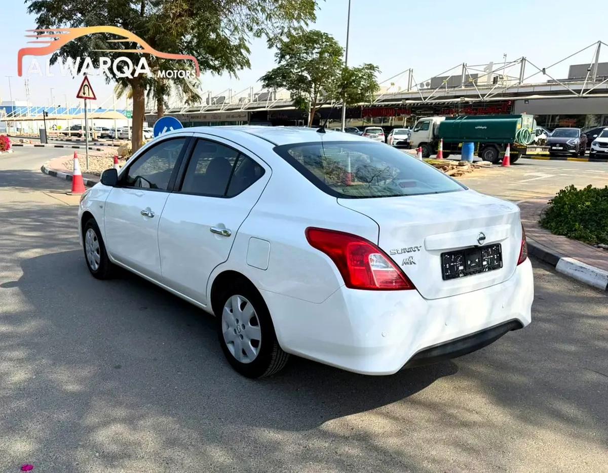 Nissan Sunny SV-2-2
