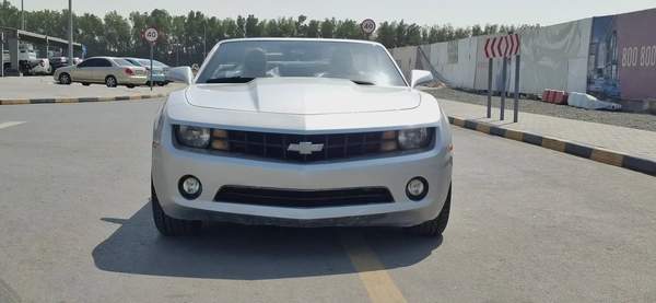 شيفورلي كومارو 2013 خليجي بحالة ممتازة