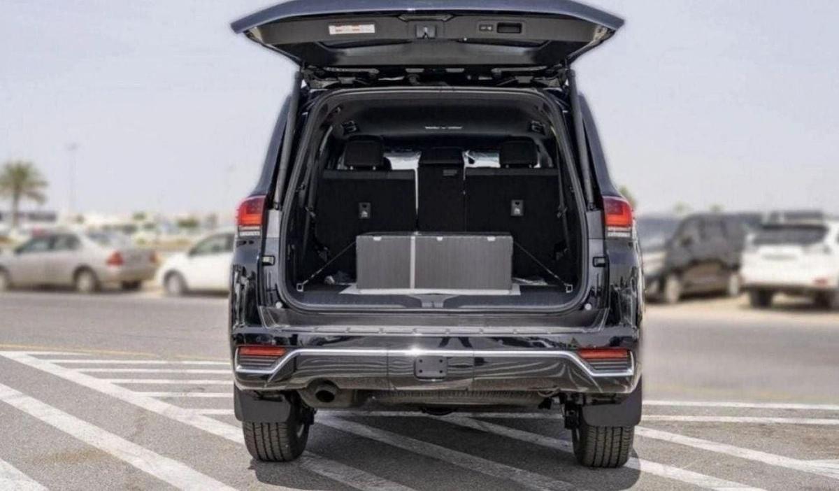 Toyota Land Cruiser LAND CRUISER VXR 3.5L BLACK-5-5