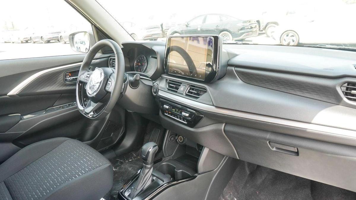 Suzuki Swift Brand New Suzuki Swift 2026 1.2L FWD Petrol |White/Black |N-SWI12- P-26 |FOR EXPORT-13-13