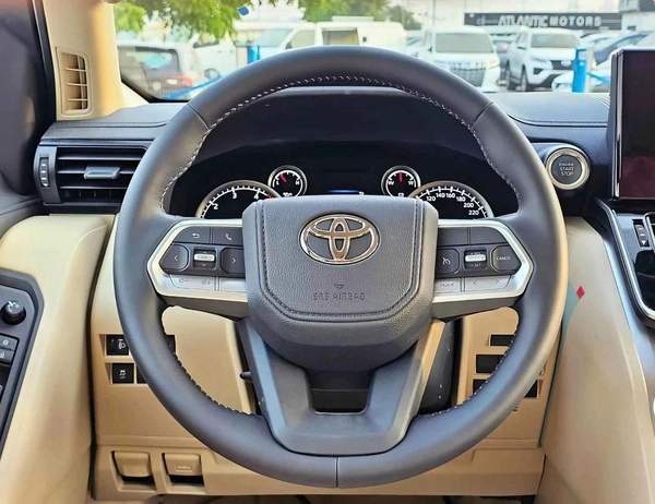 Toyota Land Cruiser LC 300 / GX E1 / TWIN TURBO / 3.3L V6 DIESEL A/T (CODE#GX E1)