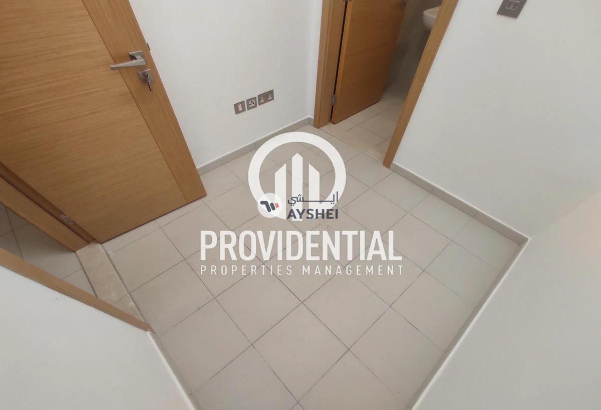 APARTMENT FOR RENT IN SARAYA ONE, CORNICHE ROAD-15-15