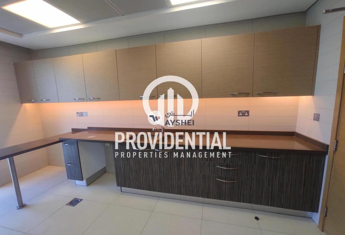 APARTMENT FOR RENT IN SARAYA ONE, CORNICHE ROAD-21-21