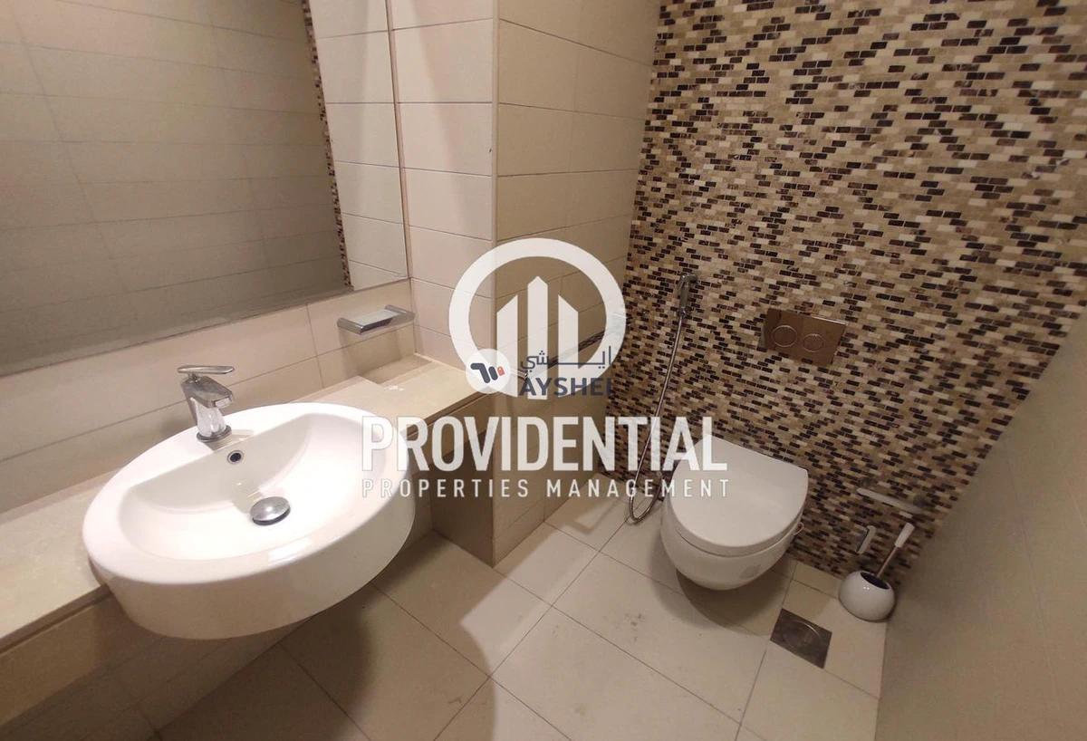 APARTMENT FOR RENT IN SARAYA ONE, CORNICHE ROAD-27-27