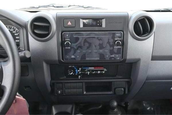 Toyota Land Cruiser Pick Up LAND CRUISER LC79 DUBL CAPIN 4.2L V6 DIESEL