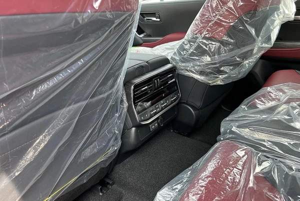 Toyota Land Cruiser VXR 3.5L