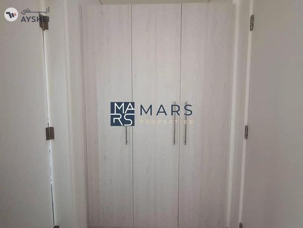 Middle Unit |Lavish Townhouse in Excellent Community