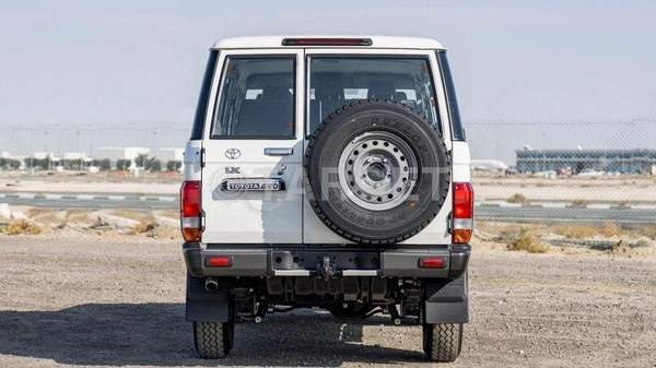 Toyota Land Cruiser 70 TOYOTA LAND CRUISER HARDTOP LC76 4.2L DIESEL V6 5DOORS 2026 0KM