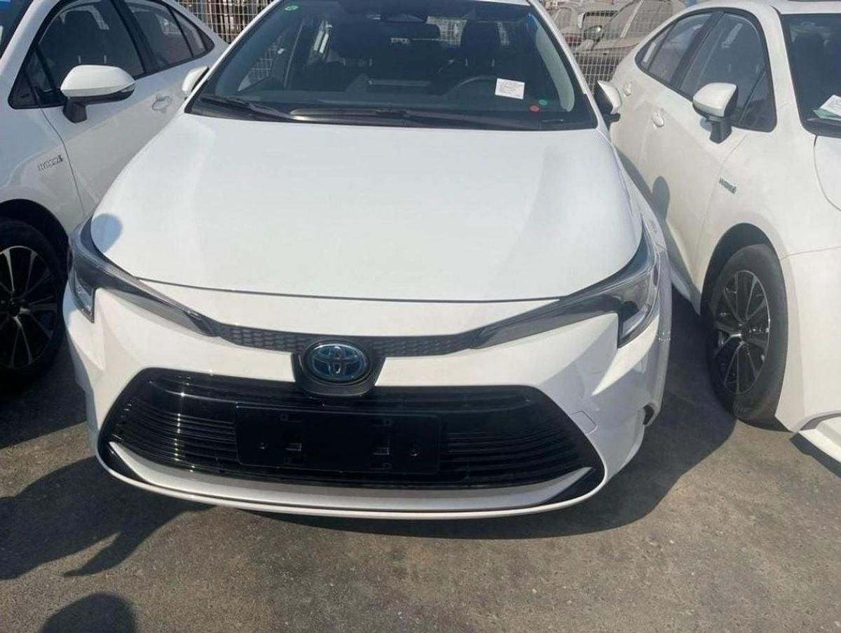 Toyota Corolla 1.8 L HYBRID LEVIN-4-4