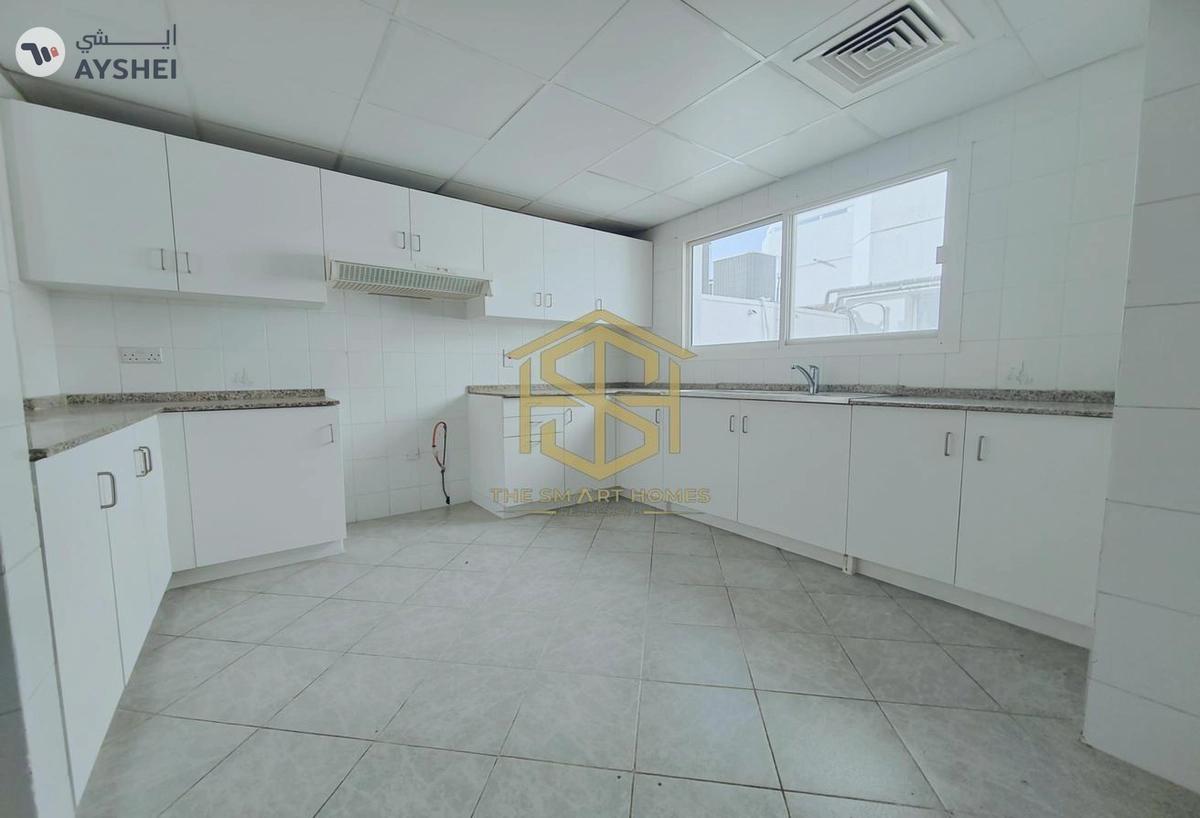 Townhouse for rent in Falcon Villas, Al Garhoud-21-21