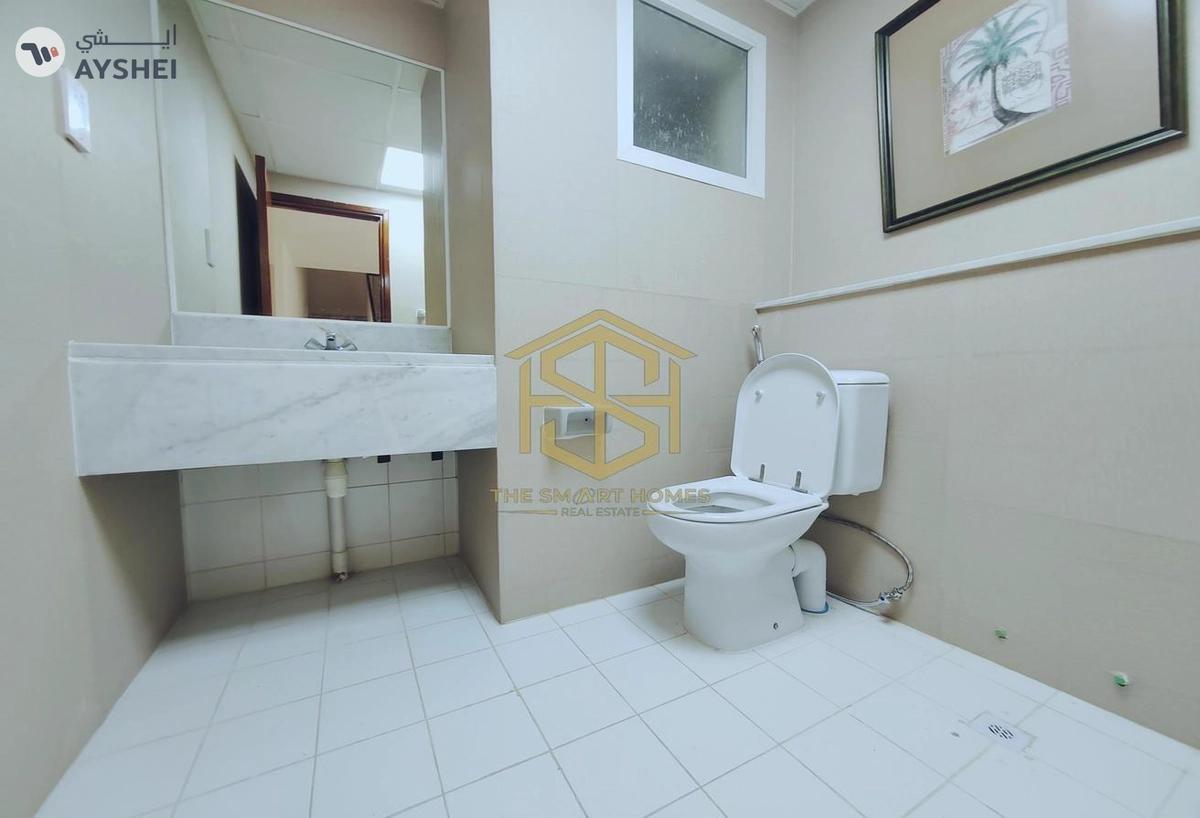 Townhouse for rent in Falcon Villas, Al Garhoud-5-5